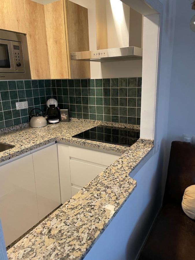 Apartamento Totalmente Reformado Con Piscina Y Jardines Al Lado De La Playa De La Carihuela Torremolinos Exteriör bild