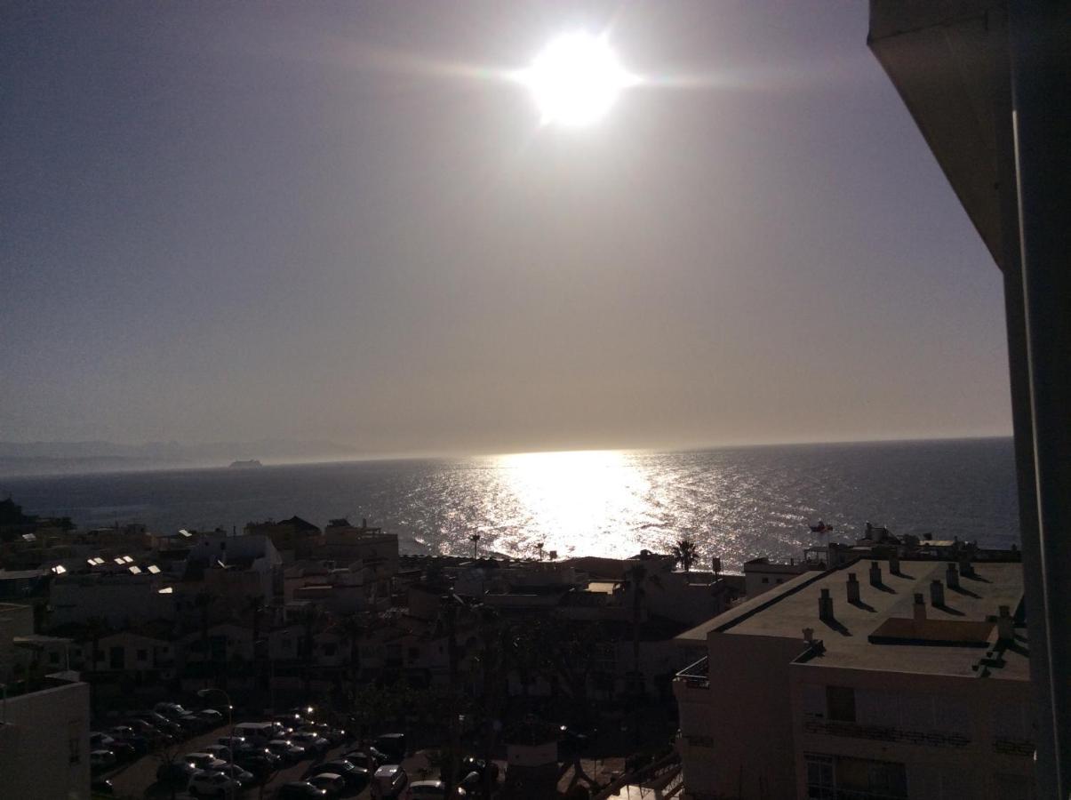 Apartamento Totalmente Reformado Con Piscina Y Jardines Al Lado De La Playa De La Carihuela Torremolinos Exteriör bild