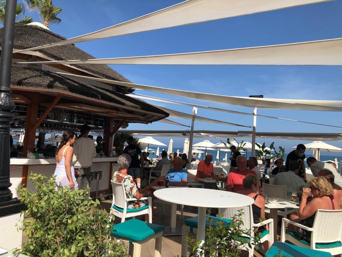 Apartamento Totalmente Reformado Con Piscina Y Jardines Al Lado De La Playa De La Carihuela Torremolinos Exteriör bild